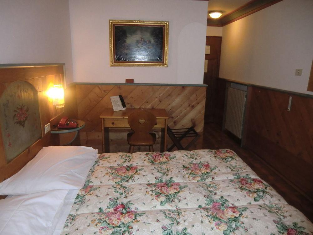 Hotel Alemagna San Vito di Cadore Luaran gambar